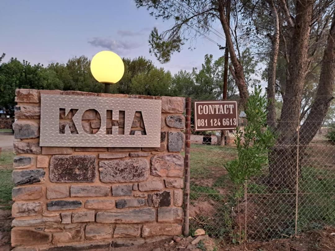 Koha Guesthouse Mariental Buitenkant foto