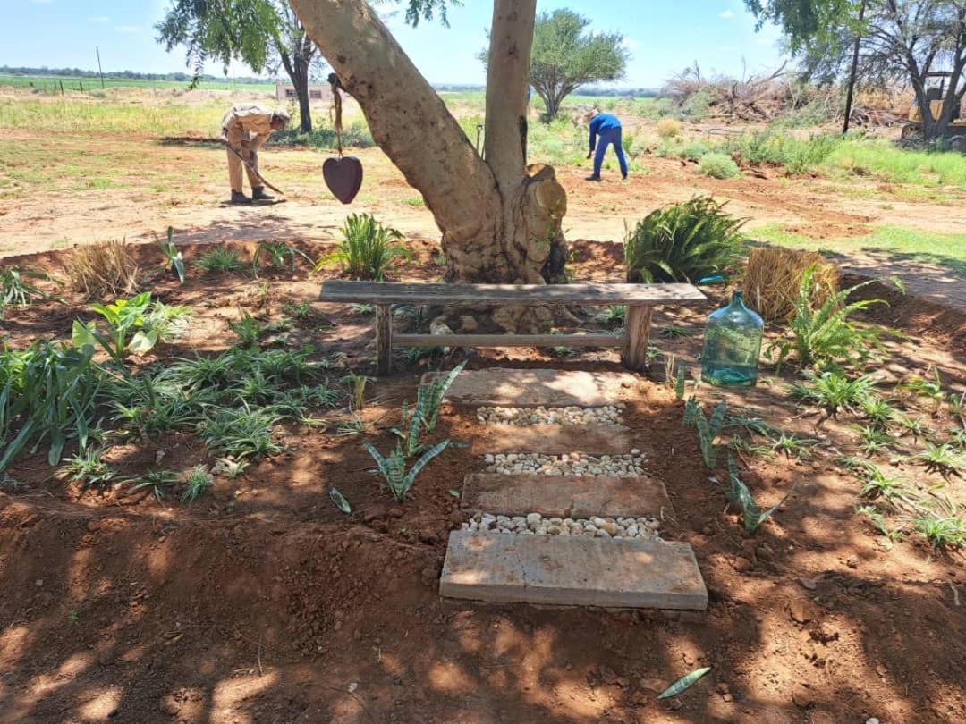 Koha Guesthouse Mariental Buitenkant foto