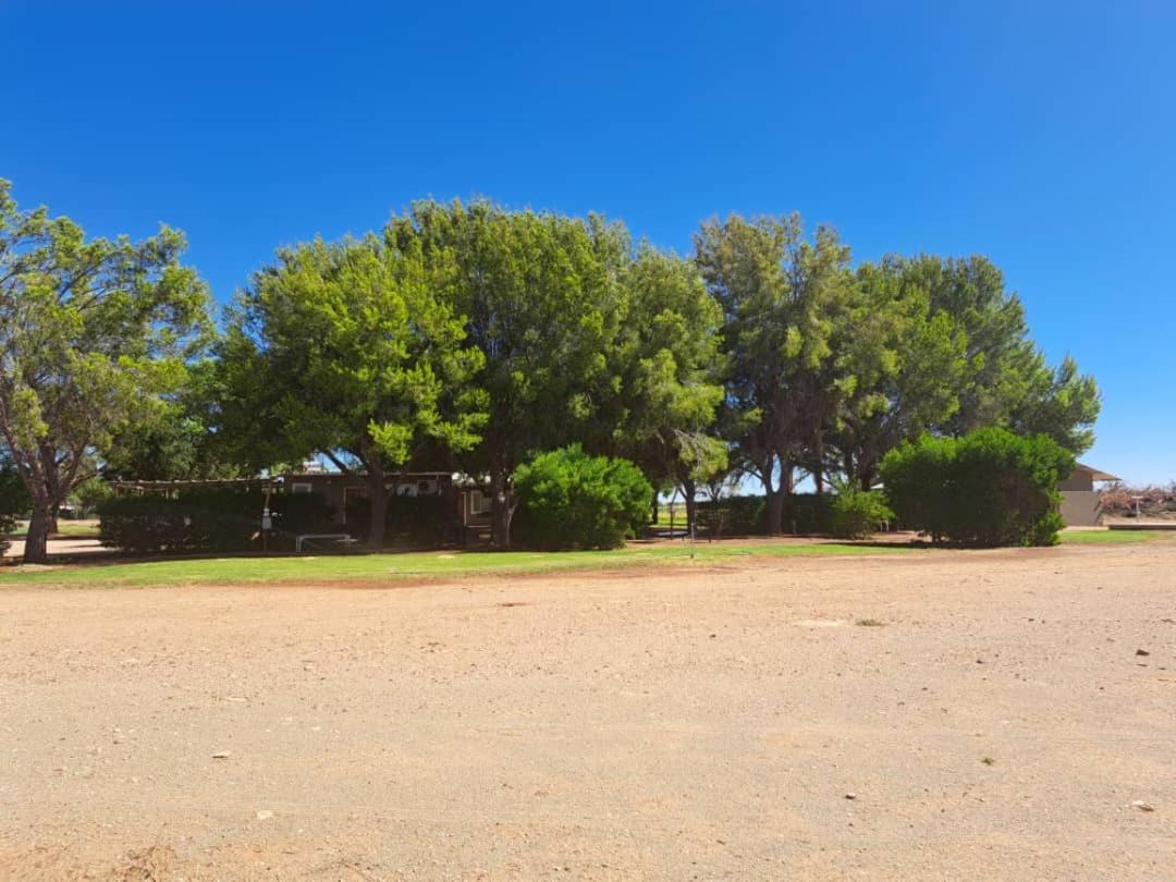 Koha Guesthouse Mariental Buitenkant foto